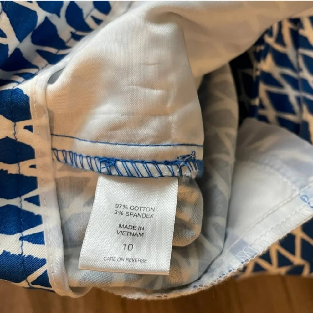 NY&Co Cropped Pants - Picture 4 of 8